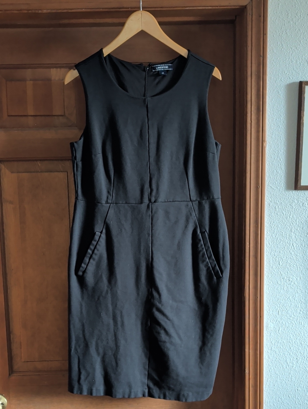 Lands End Simple Fitted Black Sleeveless Sheath Dress